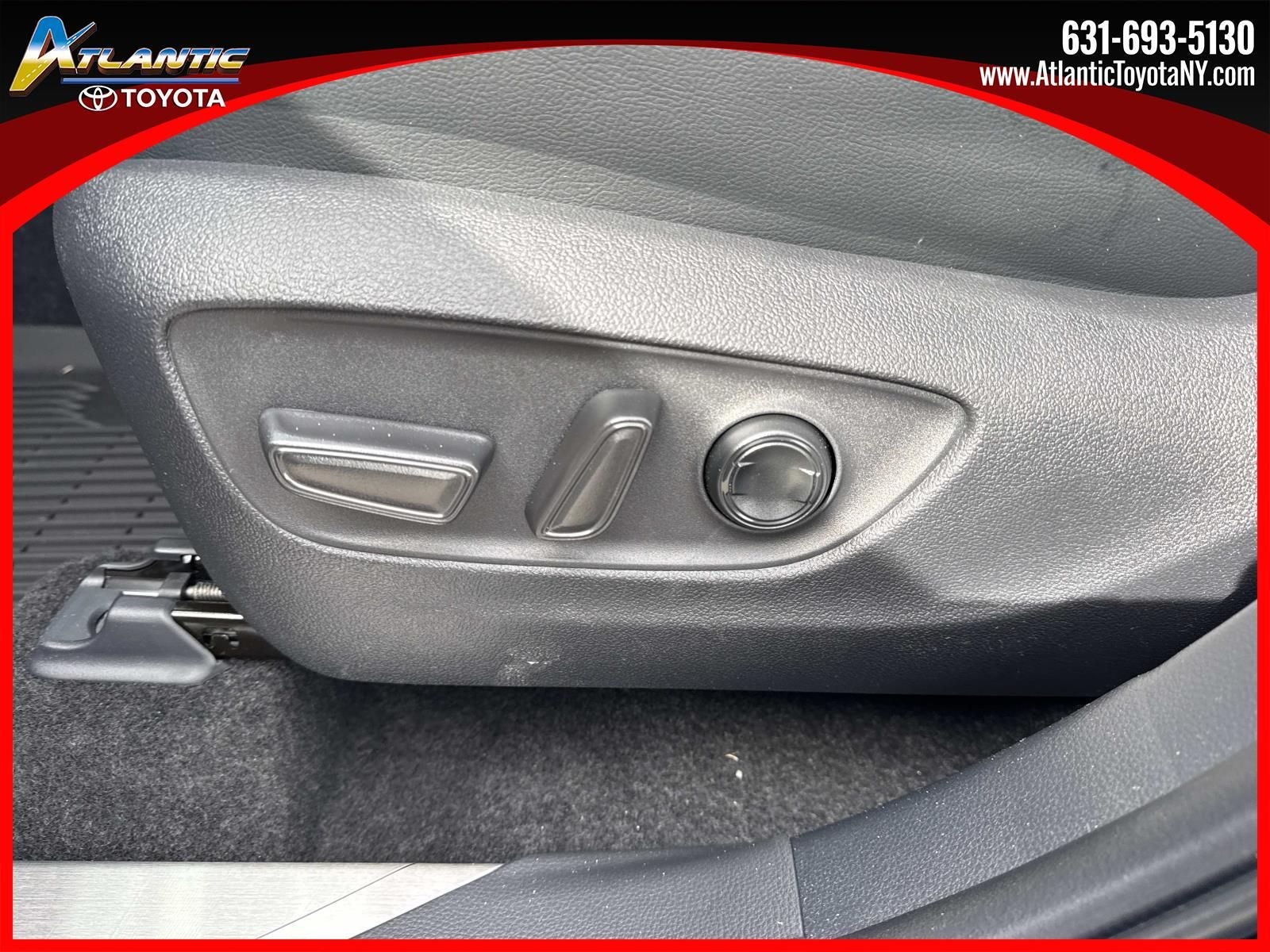 2026 Toyota Highlander Hybrid Hybrid Platinum