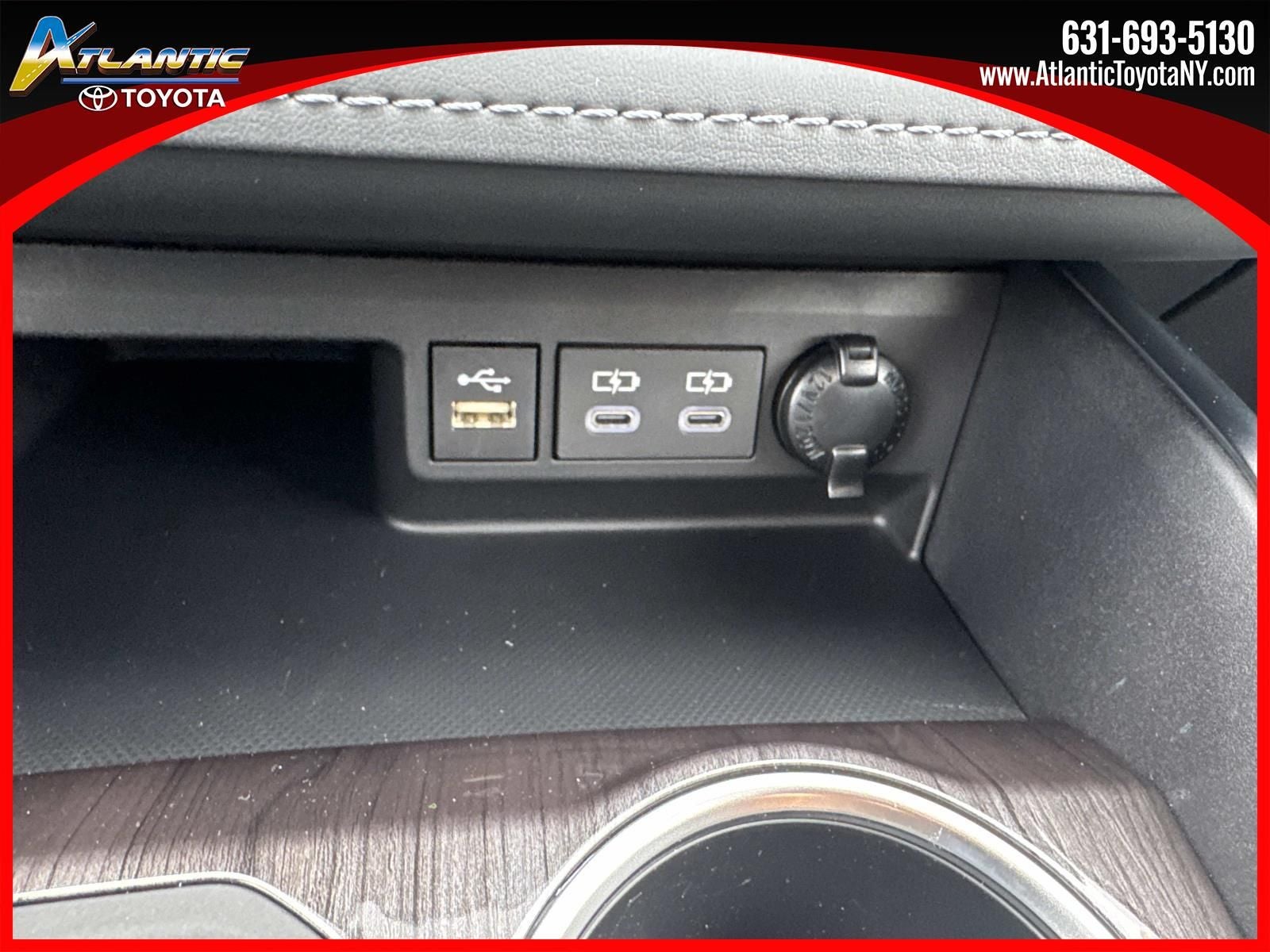 2026 Toyota Highlander Hybrid Hybrid Platinum