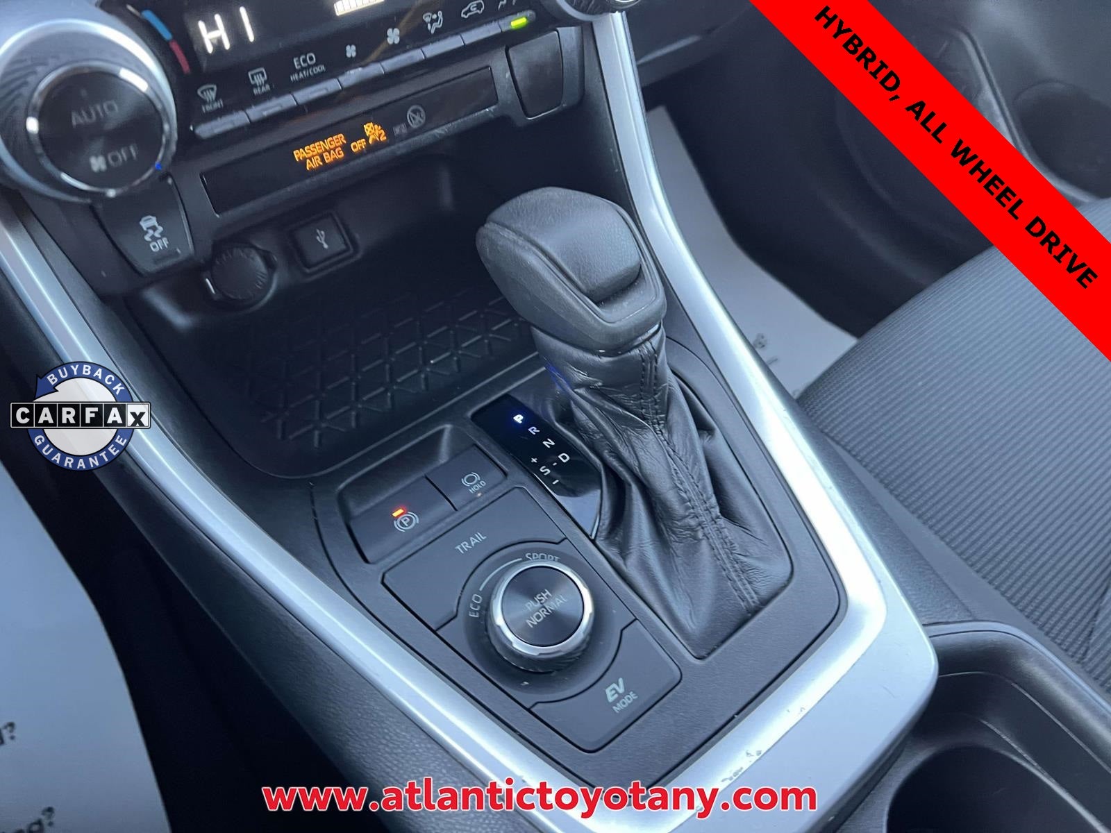 2020 Toyota RAV4 Hybrid LE