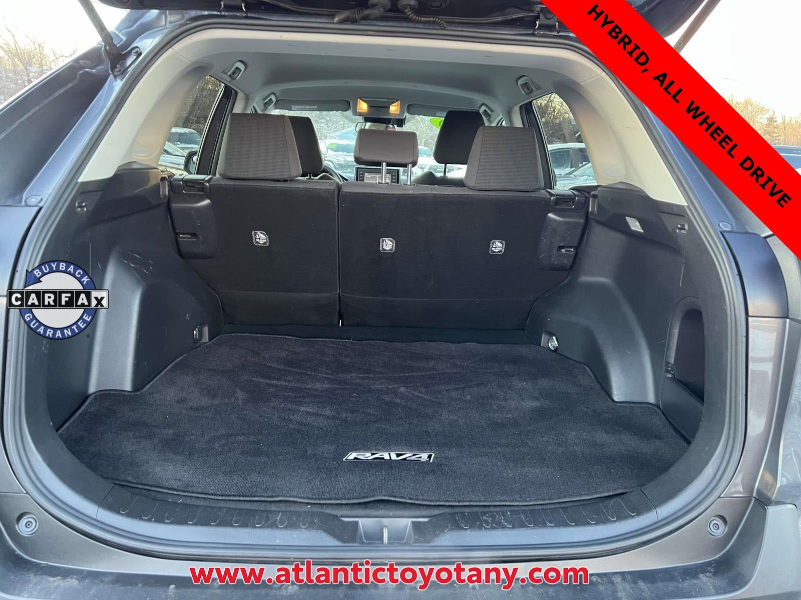 2020 Toyota RAV4 Hybrid LE