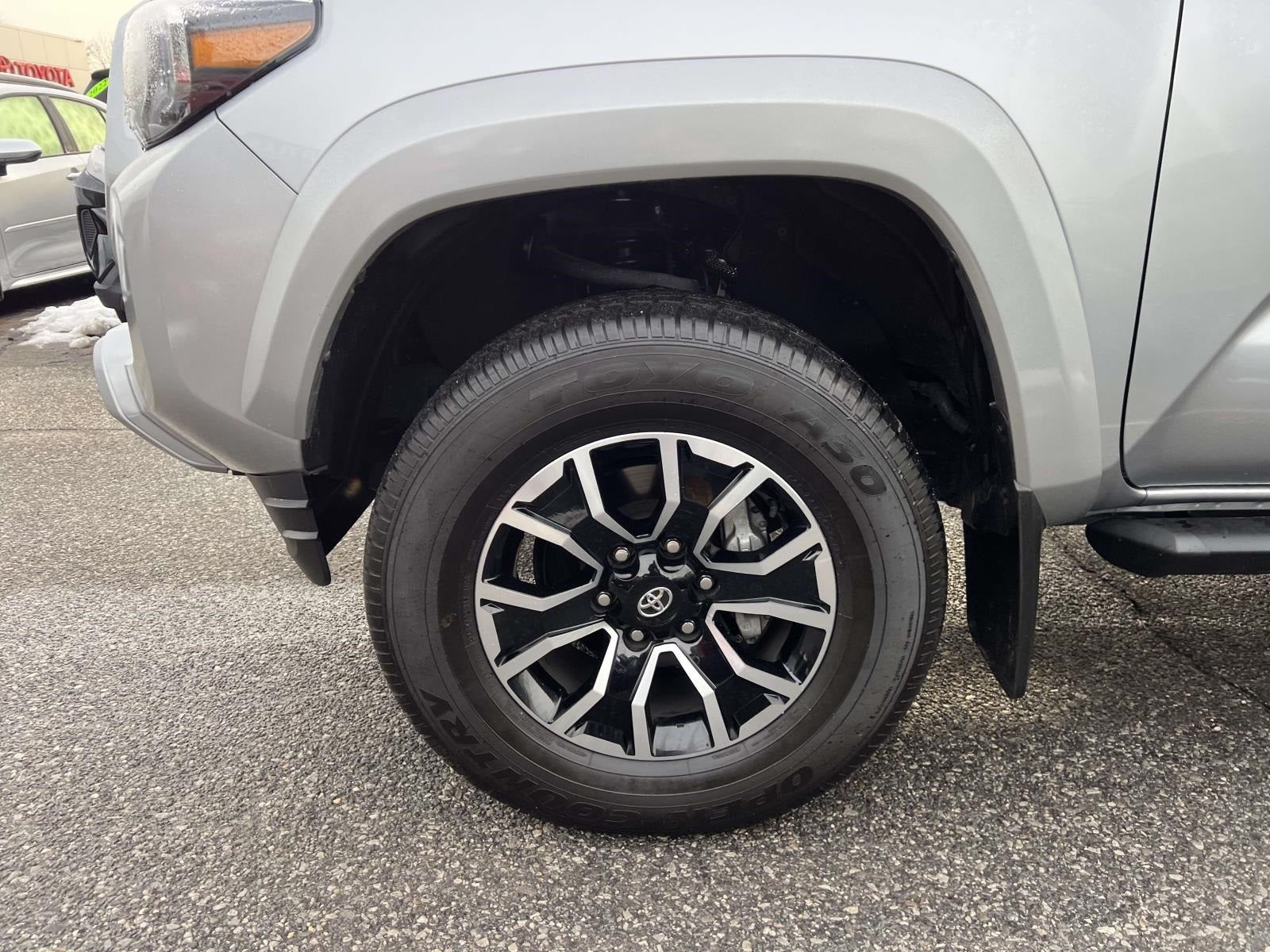 2023 Toyota Tacoma TRD Sport V6