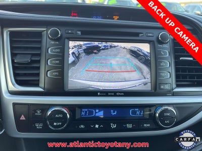 2019 Toyota Highlander SE