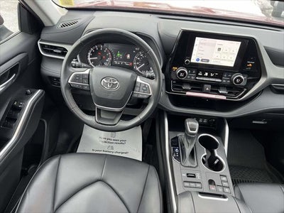 2024 Toyota Highlander XLE