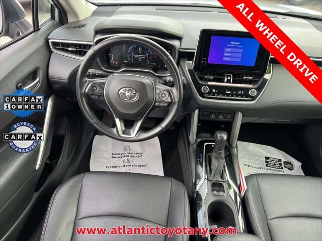 2024 Toyota Corolla Cross XLE