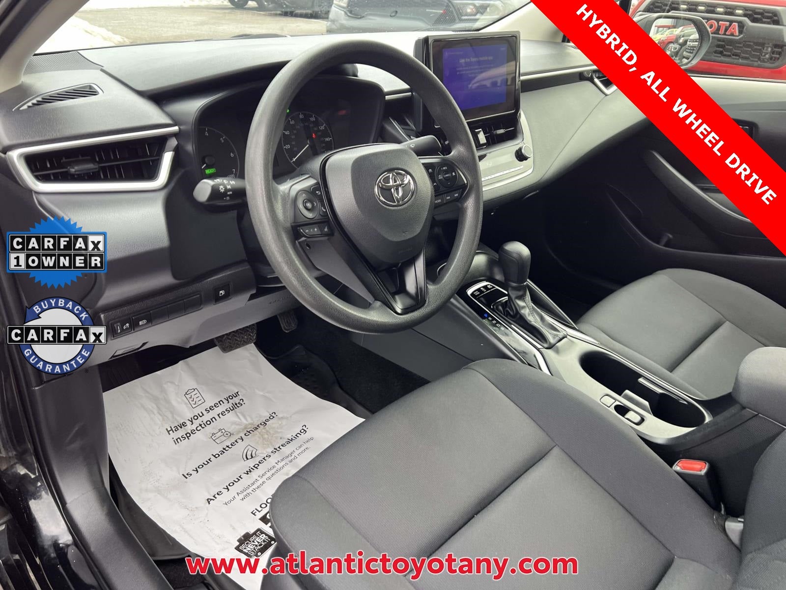 2024 Toyota Corolla Hybrid LE