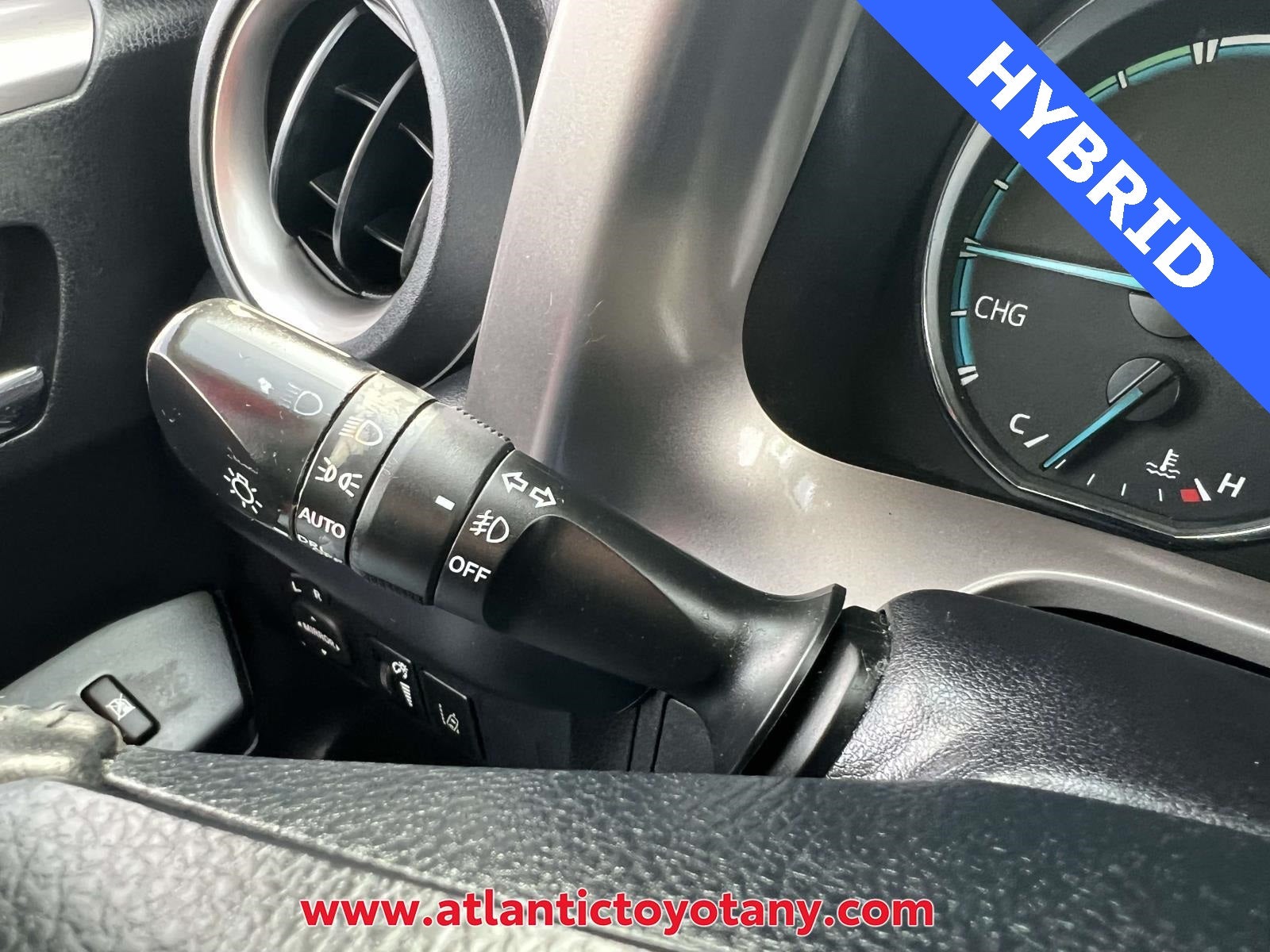 2017 Toyota RAV4 Hybrid XLE