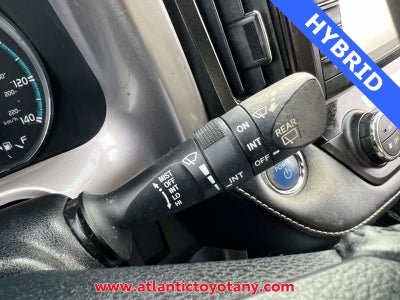 2017 Toyota RAV4 Hybrid XLE